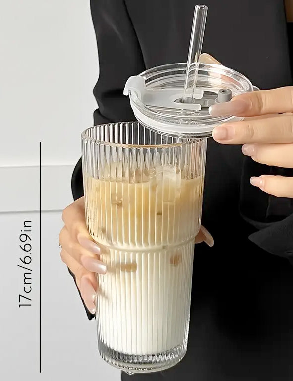 Mug in vetro con cannuccia - 600 ml